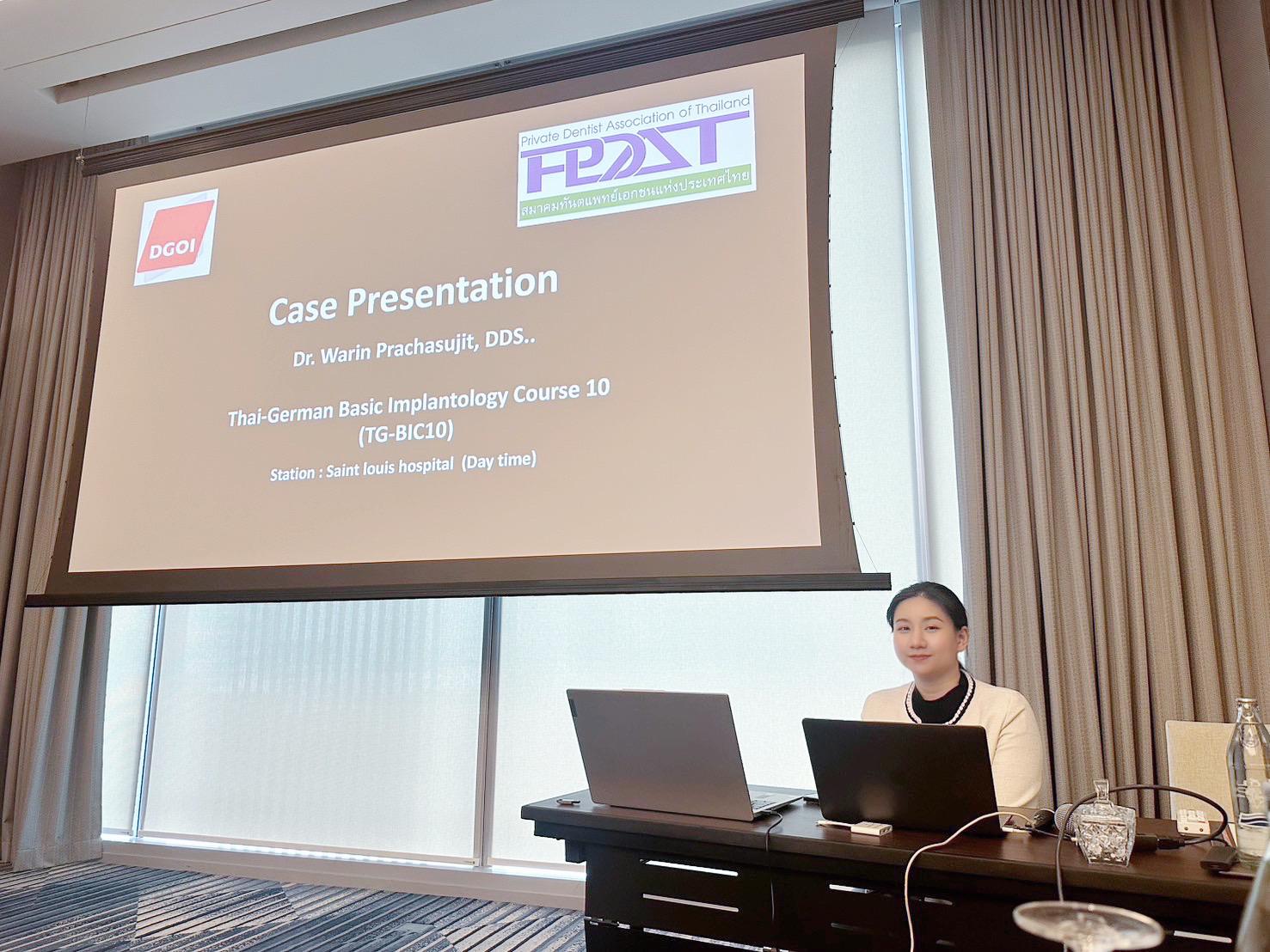 รากฟันเทียมมาตรฐานเยอรมัน อุบลฯ หมอวารินทร์ A-Smile แลกเปลี่ยนเคสระดับโลก